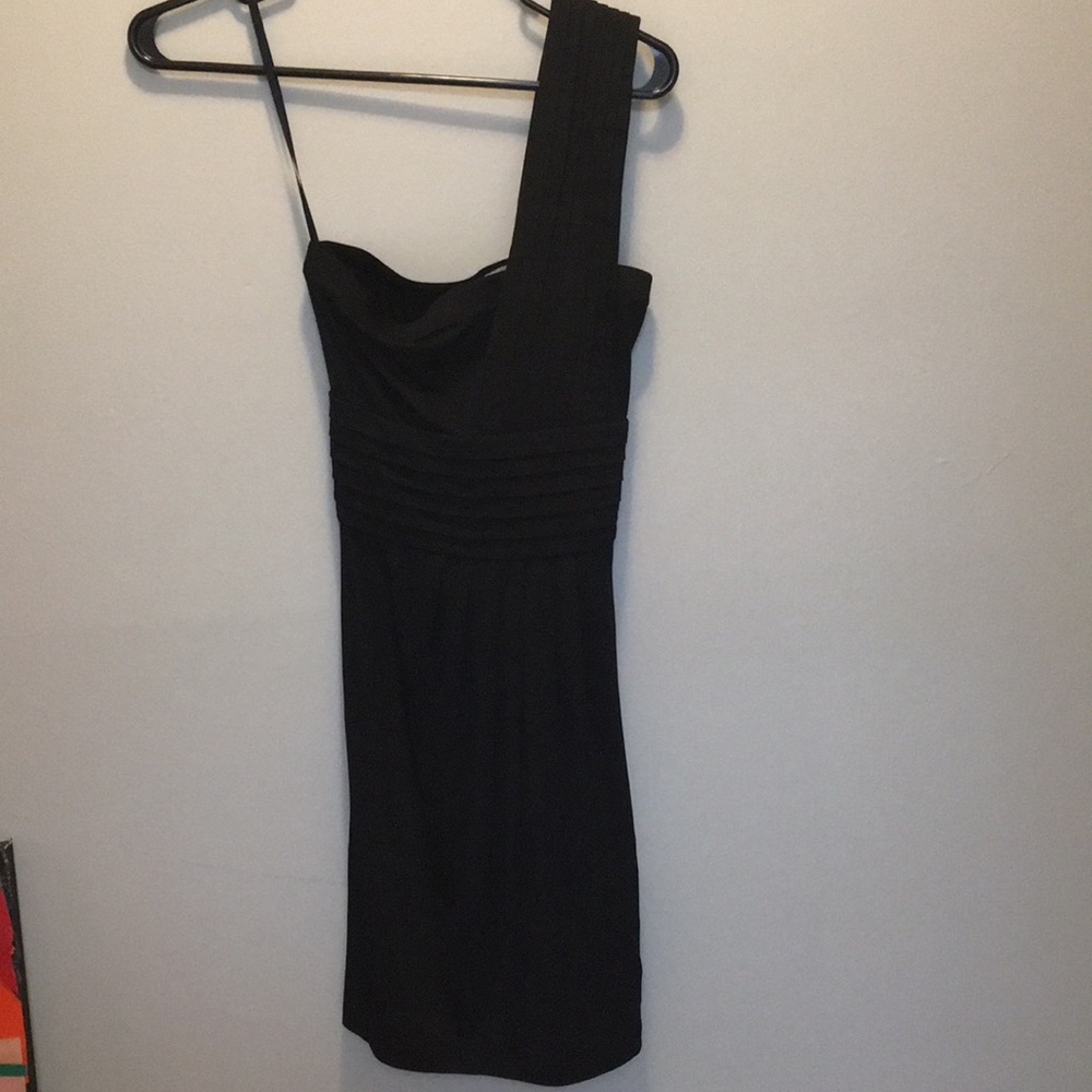 BCBGeneration XS black dress black one shoulder